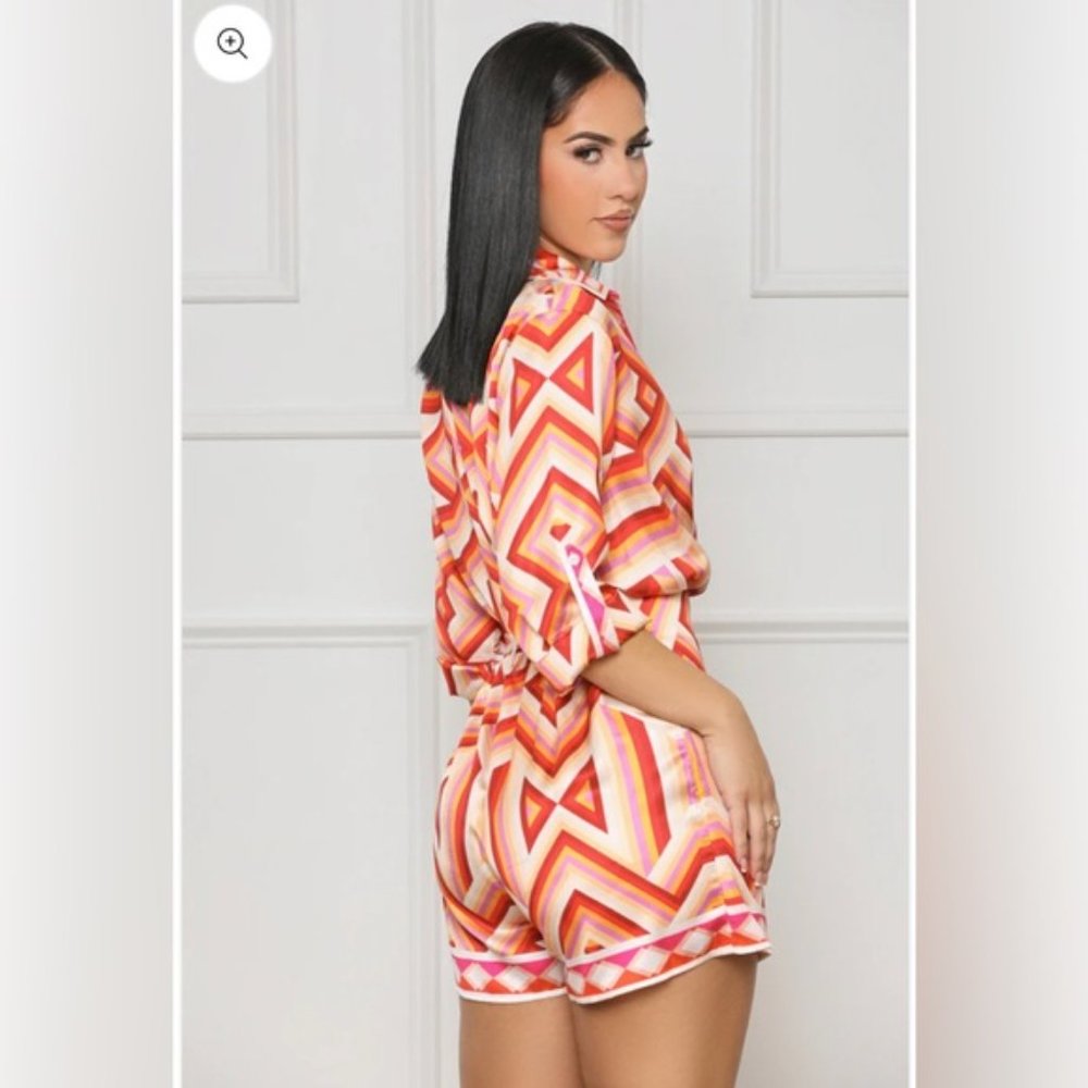 LiLLY’S KLOSET | Romper | Geometric Print Wrap Skirt | Medium